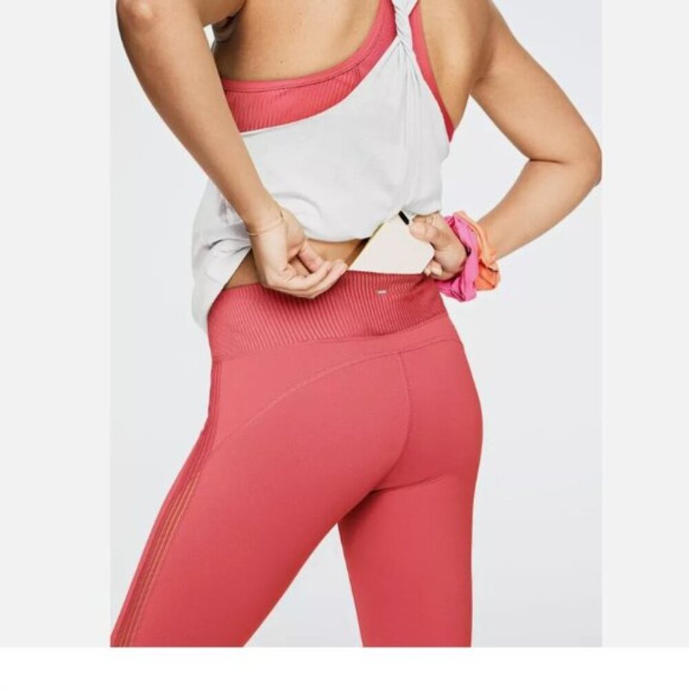 Victoria Secret PINK Sports top and legging set S - Picture 2 of 8